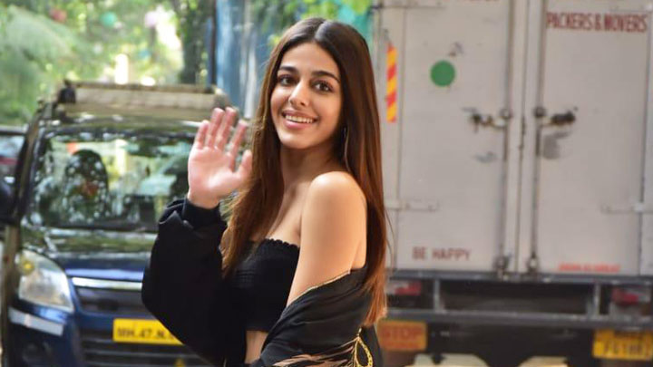 Spotted: Alaya F at Janki Kutir in Juhu, Mumbai