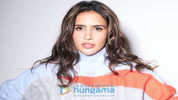 Celebrity Photos of Aisha Sharma
