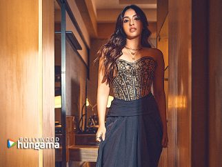 Celeb Wallpapers Of Akansha Ranjan Kapoor
