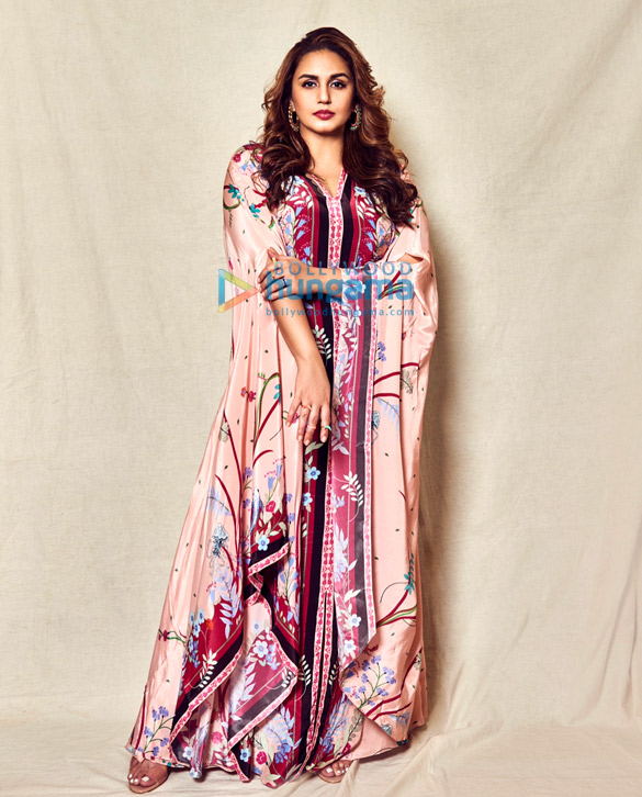 huma qureshi 4 10