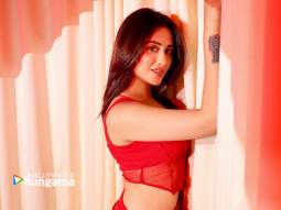 Celebrity wallpaper of Mahira Sharma