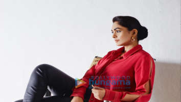 Celebrity Photo Of Mrunal Thakur