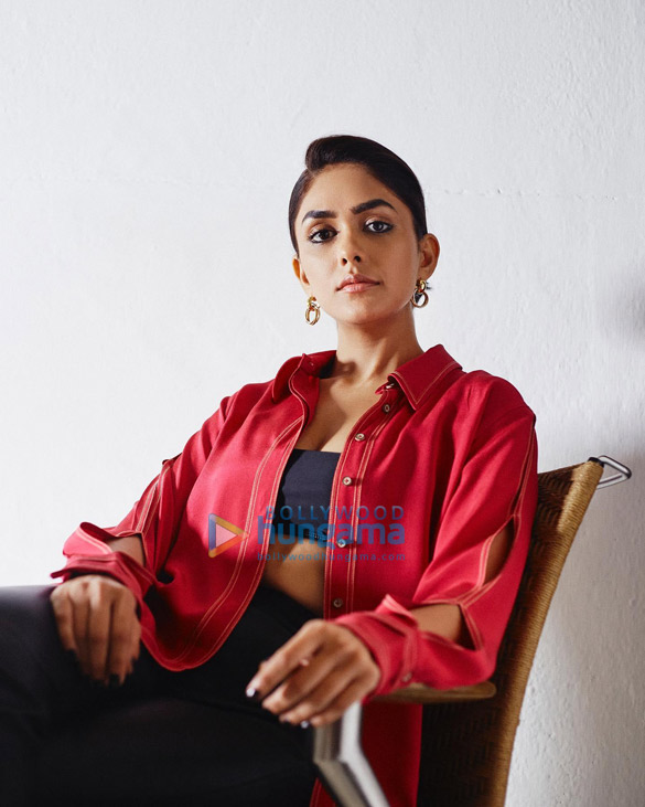 mrunal thakur 0258 3