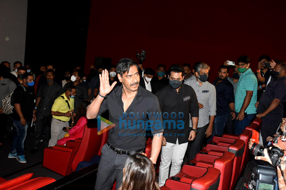 photos ajay devgn jr ntr and alia bhatt at the trailer launch of rrr 3