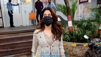 Photos: Janhvi Kapoor snapped at the gym in Bandra