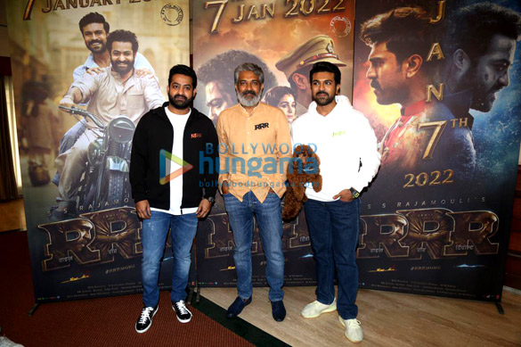 photos jr ntr ram charan and s s rajamouli snapped during the promotions of rrr in andheri 1
