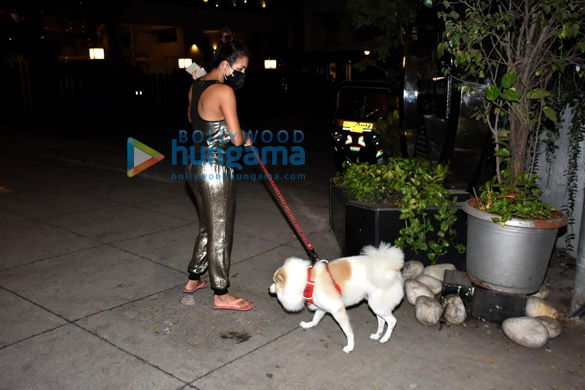 photos malaika arora spotted with her pet in bandra 05 1