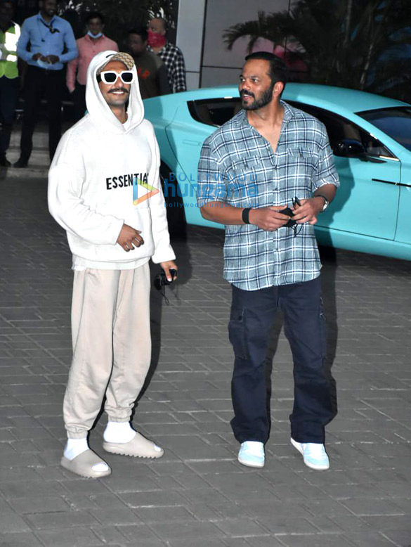 Photos: Ranveer Singh and Rohit Shetty snapped at Kalina airport Photos: Ranveer Singh and Rohit Shetty snapped at Kalina airport