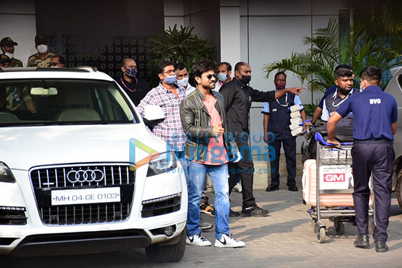 photos sanjay dutt and ram charan snapped at kalina airport 1