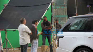 Photos: Sanjay Dutt spotted at shoot location in Bandra