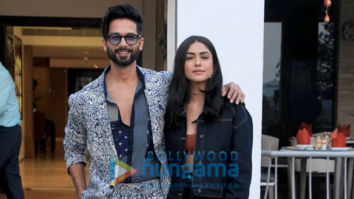 Photos: Shahid Kapoor and Mrunal Thakur snapped promoting their film Jersey