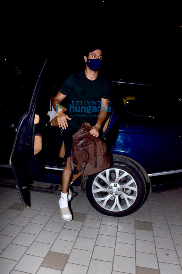 photos vicky kaushal snapped at gym in andheri 3