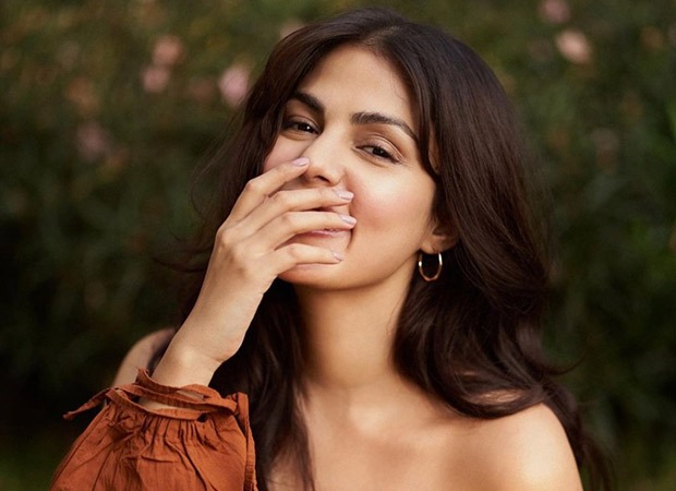 Rhea Chakraborty wraps up a year full of healing and pain with a heartfelt post 
