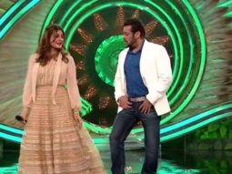 Salman Khan and Raveena Tandon Dance on ‘Aa Meri Life Bana De’ on Bigg Boss 15