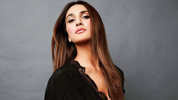 Vaani Kapoor: “Hrithik texted me during interval of Chandigarh Kare Aashiqui & he…”| Rapid Fire Vaani Kapoor: “Hrithik texted me during interval of Chandigarh Kare Aashiqui & he…”| Rapid Fire