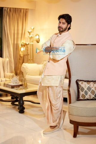 Celeb Photos Of Varun Dhawan