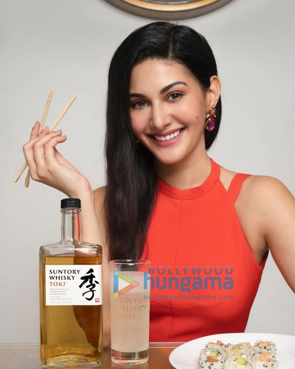 amyra dastur 6 3