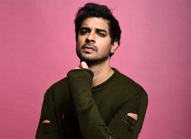 EXCLUSIVE: "Ranveer Singh is unapologetically himself", says 83 actor Tahir Raj Bhasin