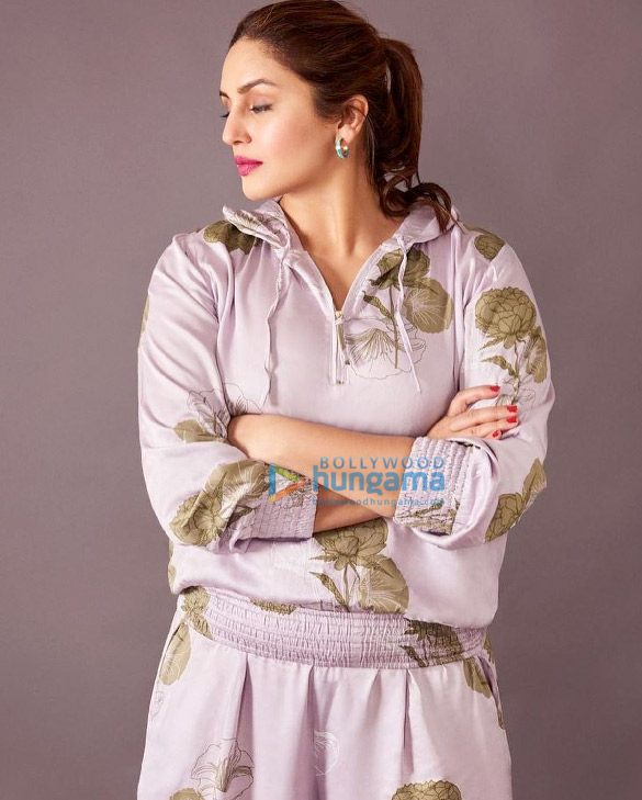 huma qureshi 2 22