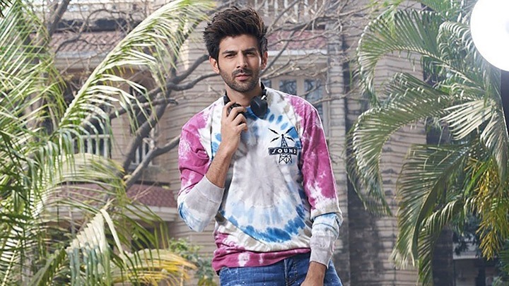 Kartik Aaryan on being a magnet for ladies: “Single hi hoon main abhi, so…”| Kriti Sanon | Kiara Advani Kartik Aaryan on being a magnet for ladies: “Single hi hoon main abhi, so…”| Kriti Sanon | Kiara Advani