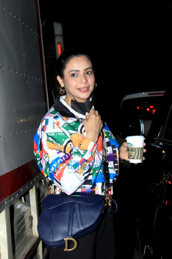 photos aamna sharif snapped in andheri 5