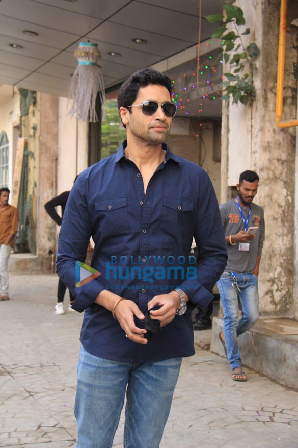 photos adivi sesh snapped at a dubbing studio in mumbai 1