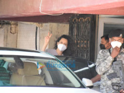 Photos: Kangana Ranaut and Rakul Preet Singh spotted in Bandra