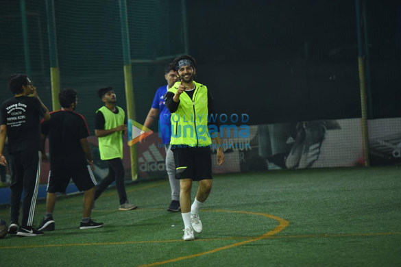 Photos: Kartik Aaryan snapped in Juhu for a football game