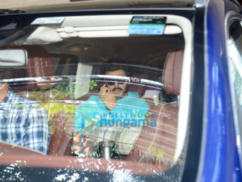 Photos: Malaika Arora and Arjun Kapoor snapped in Bandra