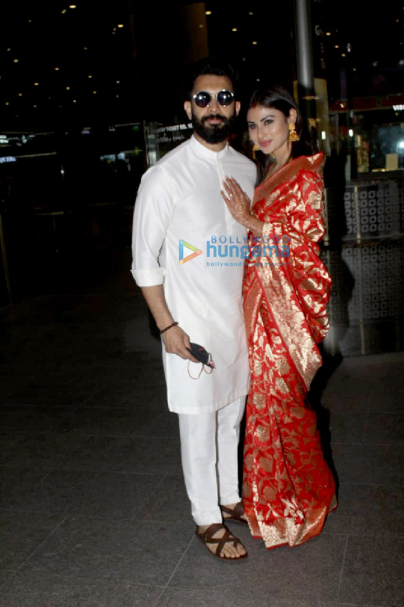 photos mouni roy suraj nambiar and sidharth malhotra snapped at the airport 2