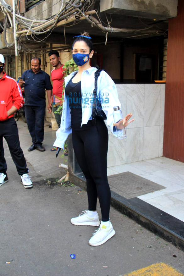photos tamannaah bhatia snapped in andheri 2 3