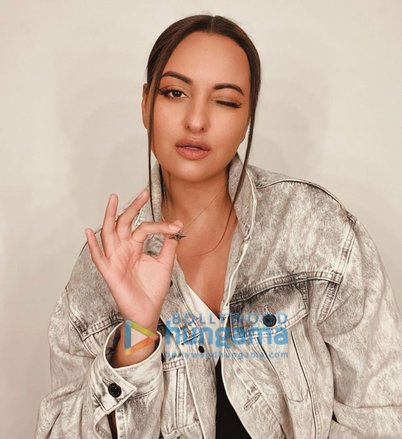 sonakshi sinha 184