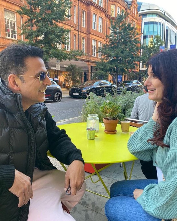 "Thank you for making each day feel like the first" - says Akshay Kumar to Twinkle Khanna on their 21st wedding anniversary