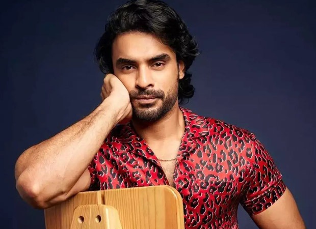 Tovino Thomas' Naaradhan postponed amid surge in Covid-19 cases