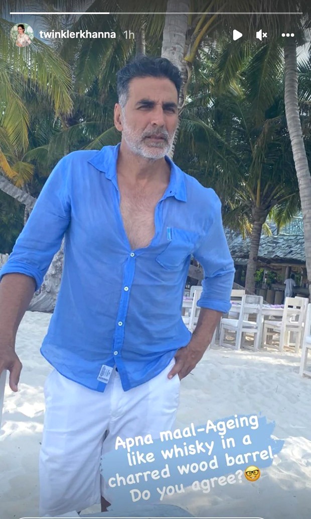 Twinkle Khanna shares photo of Akshay Kumar, says he's 'aging like whiskey' Twinkle Khanna shares photo of Akshay Kumar, says he's 'aging like whiskey'