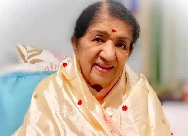 14 Bollywood Divas whose careers have been defined by Lata Mangeshkar's melodies 14 Bollywood Divas whose careers have been defined by Lata Mangeshkar's melodies