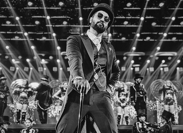 Vicky Kaushal Turns Showman; Fan Calls Him ‘desi Willy Wonka 