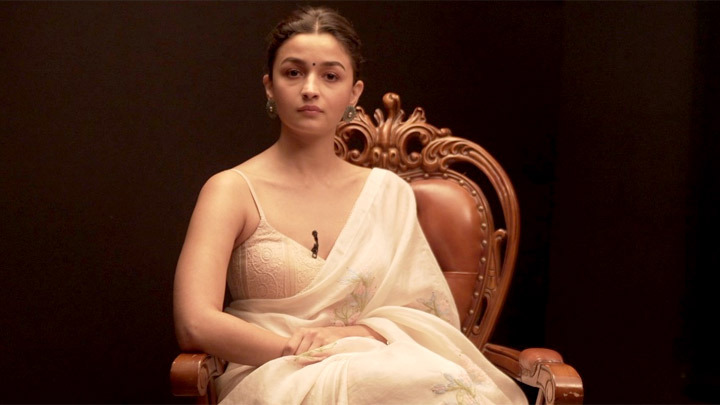 720px x 405px - Gangubai Kathiawadi Movie Review: Gangubai Kathiawadi is a powerful saga  that boasts of a career best performance by Alia Bhatt. The film has the  potential to bring audiences back to the theatres.