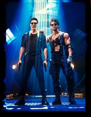 Big Clash! Shah Rukh Khan–Rajkumar Hirani's Dunki to clash with Akshay  Kumar–Tiger Shroff starrer Bade Miyan Chote Miyan on Christmas 2023 :  Bollywood News - Bollywood Hungama