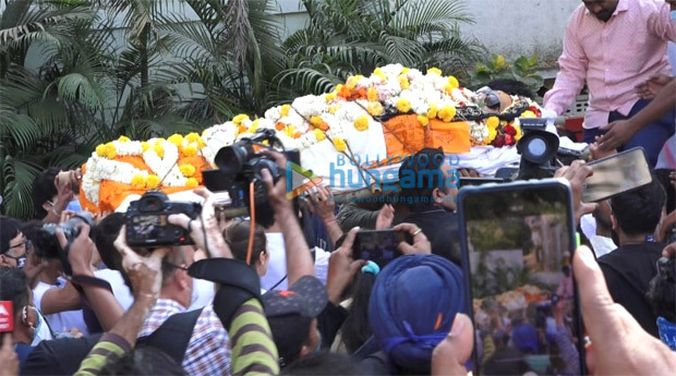 Bappi Lahiri begins his last journey; Bappa Lahiri arrives from LA for his father's funeral Bappi Lahiri begins his last journey; Bappa Lahiri arrives from LA for his father's funeral