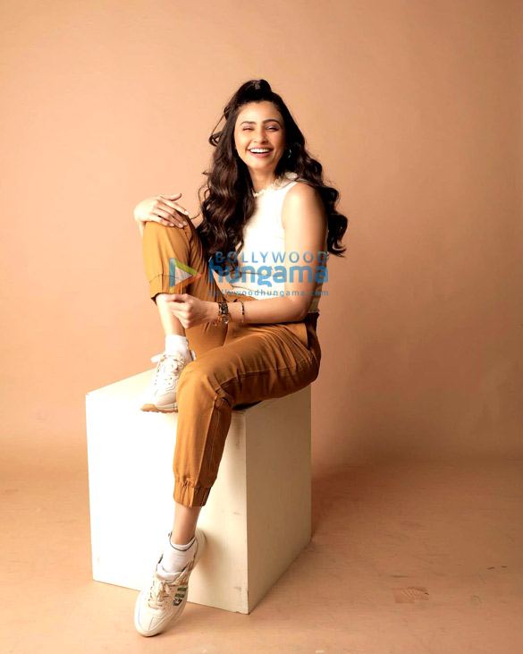 daisy shah 3 14