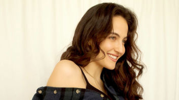 Celeb Photos Of Elli AvrRam