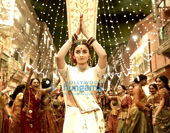 gangubai kathiawadi 15