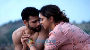Movie Stills Of The Movie Gehraiyaan