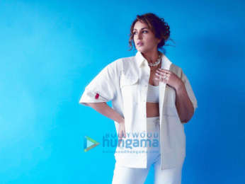 Celebrity Photos of Huma Qureshi