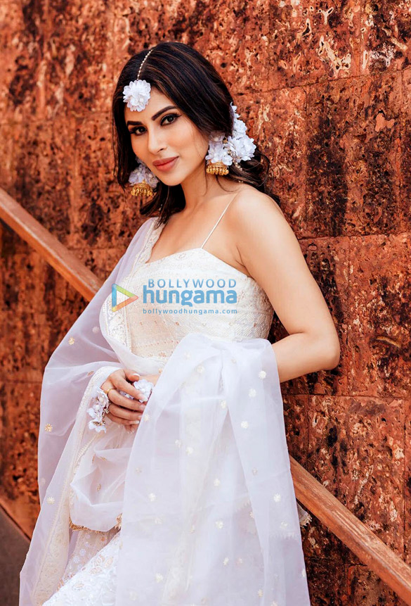 Mouni Roy