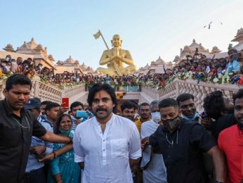 Pawan Kalyan pays a visit to the Equality statue; receives blessings from Chinna Jeeyar Swamy Pawan Kalyan pays a visit to the Equality statue; receives blessings from Chinna Jeeyar Swamy