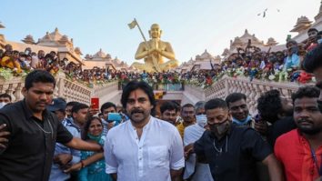 Pawan Kalyan pays a visit to the Equality statue; receives blessings from Chinna Jeeyar Swamy