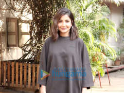 Photos: Anushka Sharma sports an oversized T-shirt and black pants as she gets snapped in the city