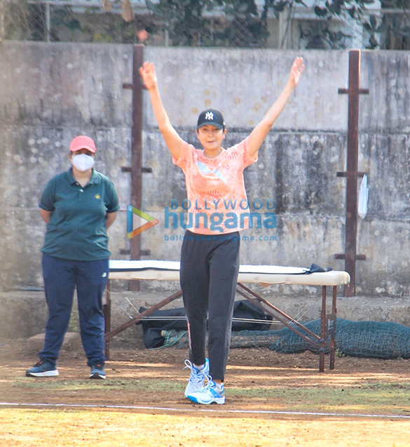 photos anushka sharma spotted in athleisure wear as she preps for her upcoming film chakda xpress 6